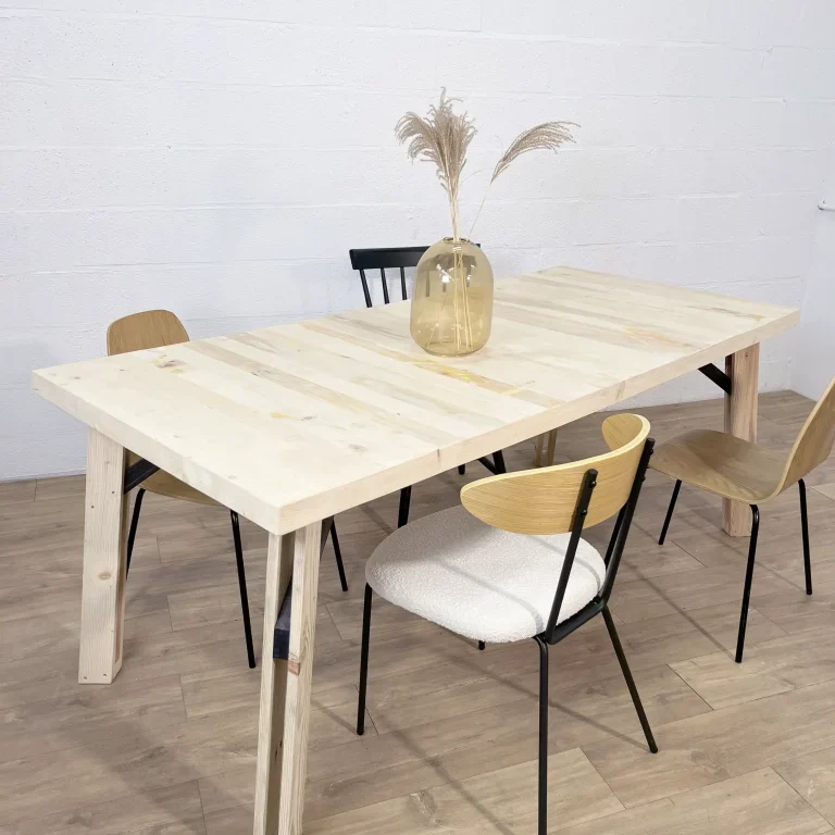 Bureau en bois de palette